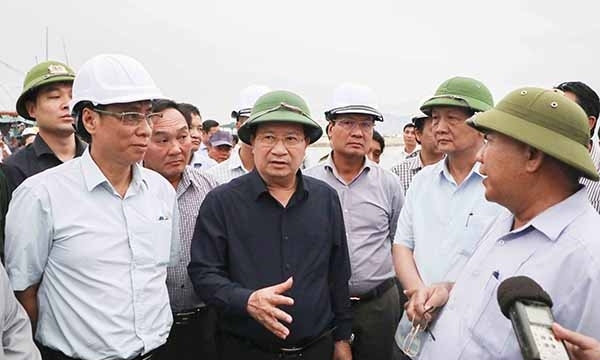 Phó Thủ tướng Trịnh Đình Dũng chỉ đạo ứng phó bão số 14 tại Ninh Thuận, Khánh Hòa 